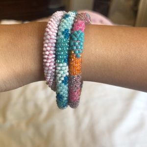 Pink blue and orange confetti seed bracelet